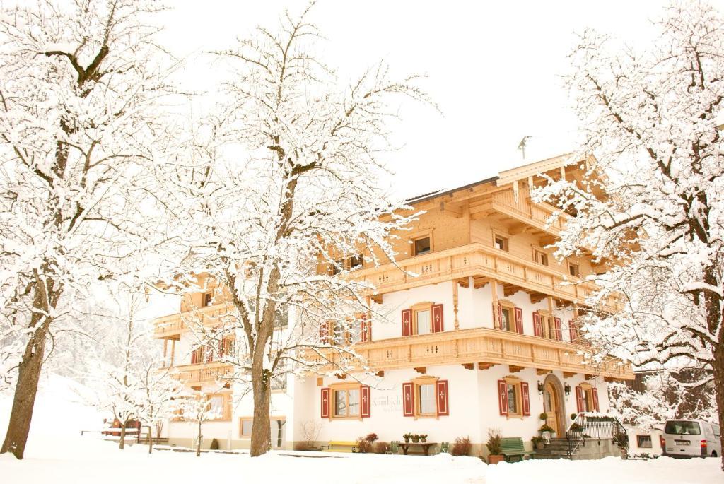 Landhaus Kumbichl Mayrhofen Dış mekan fotoğraf
