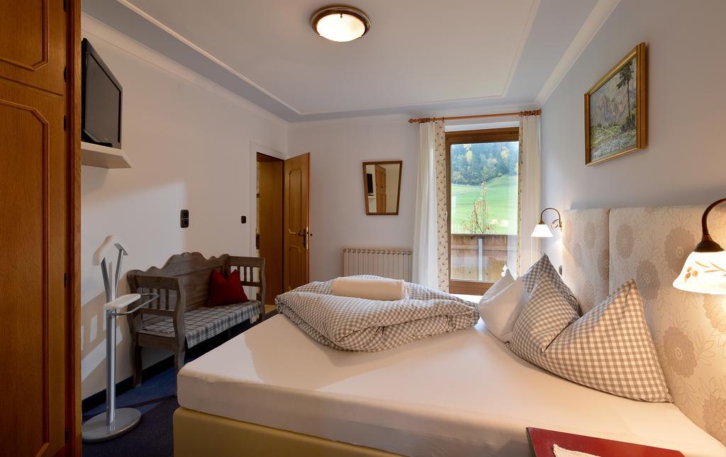 Landhaus Kumbichl Mayrhofen Oda fotoğraf